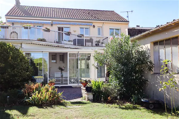 Achat maison 7 pièces - 162m² à Reze (44400)