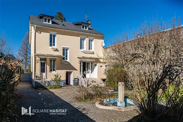 Maison à vendre - BAGNERES DE BIGORRE, 7 pièces