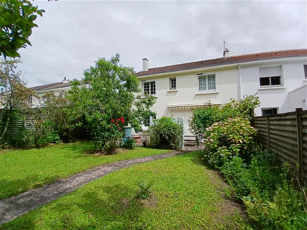 Achat maison 5 pièces - 96m² à Nantes (44300)