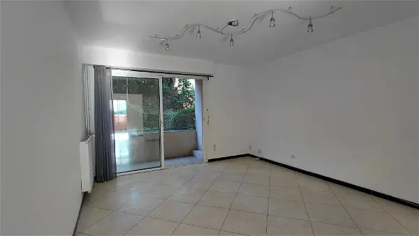 Location appartement 4 pièces - 87.42m² à Salon de provence (13300)