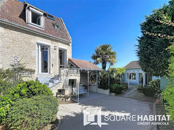 Achat maison 5 pièces - 105m² à Lion sur mer (14780)