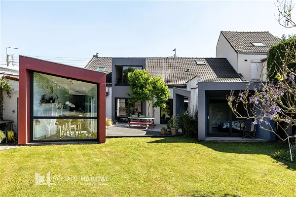 Achat maison 7 pièces - 200m² à Villeneuve d ascq (59650)