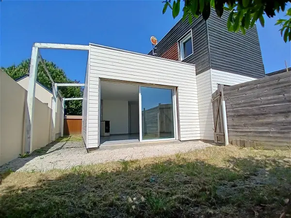 Maison à vendre - SAINTE LUCE SUR LOIRE, 4 pièces