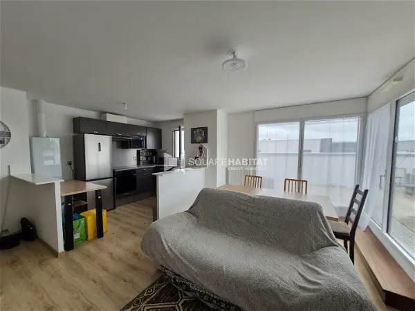 Appartement à louer - CHARTRES DE BRETAGNE