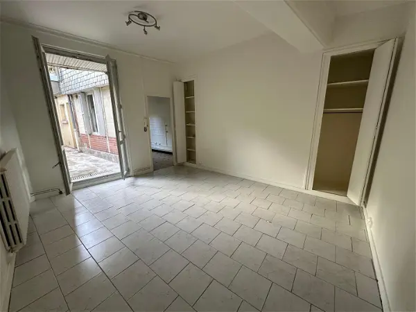 Appartement à louer - TOURS, 1 pièce