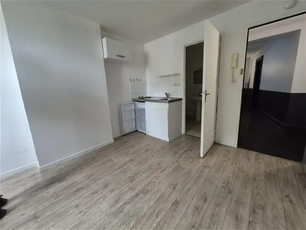 Location appartement 1 pièce - 17.32m² à Arras (62000)