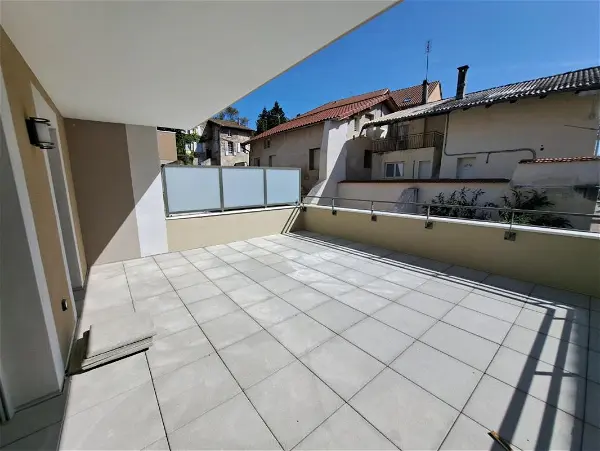 Appartement à louer - La Côte-Saint-André, 3 pièces