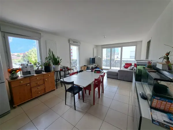 Appartement à louer - BONNEVILLE, 3 pièces