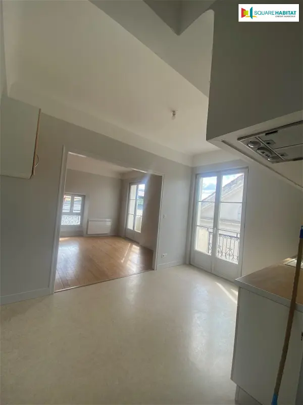 Appartement à louer - VIC-EN-BIGORRE, 4 pièces