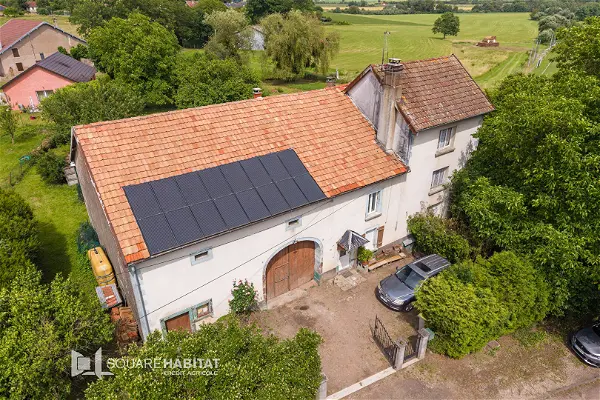 Achat maison 5 pièces - 181m² à Frotey les lure (70200)