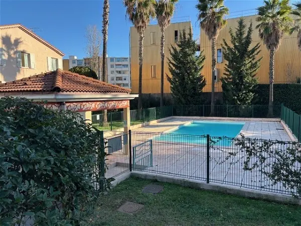 Appartement à louer - NICE, 2 pièces
