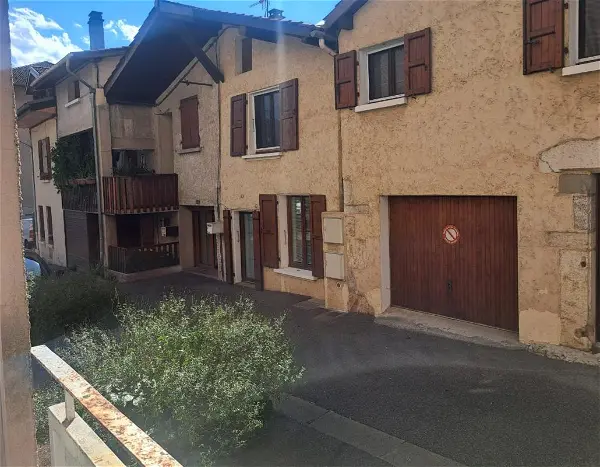 Appartement à louer - Voreppe, 1 pièce