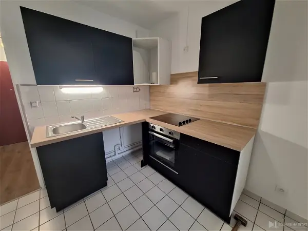 Appartement à louer - CHAMALIERES, 2 pièces
