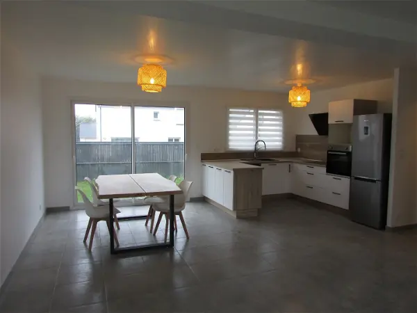 Maison à louer - KERVIGNAC, 5 pièces