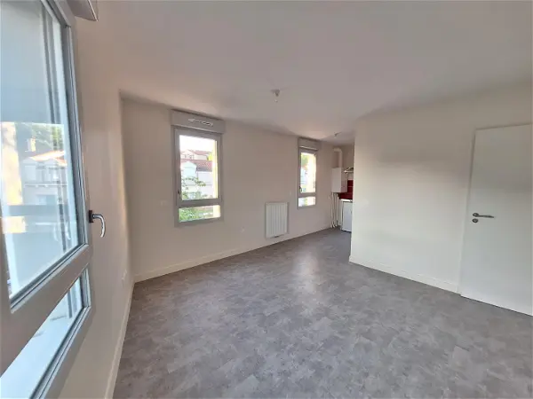 Appartement à louer - CLERMONT FERRAND