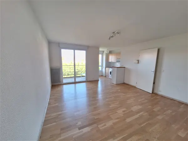 Appartement à louer - BEAUMONT, 2 pièces