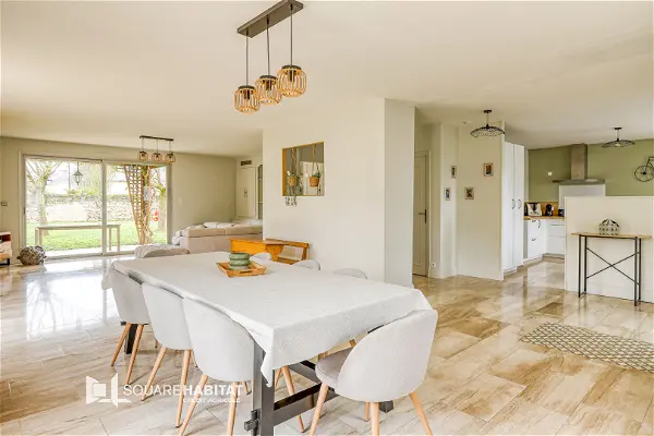 Maison à vendre - DOUE EN ANJOU, 7 pièces