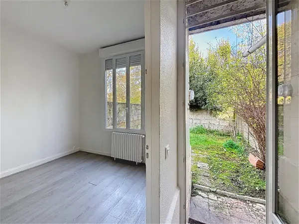 Appartement à louer - BORDEAUX, 2 pièces
