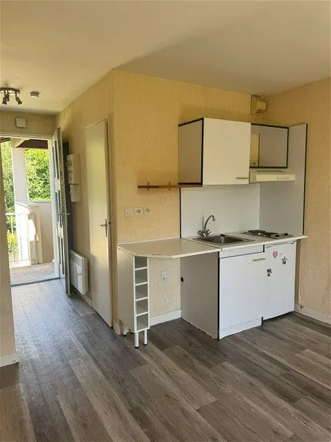 Location appartement 1 pièce - 21.46m² à Poitiers (86000)
