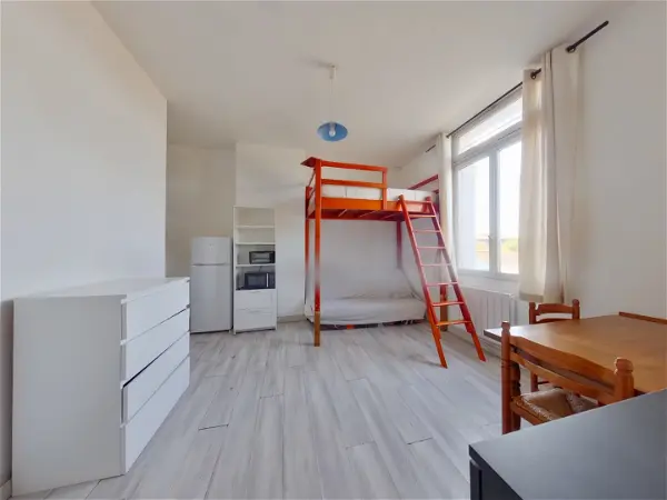 Studio à louer - ST PIERRE DES CORPS