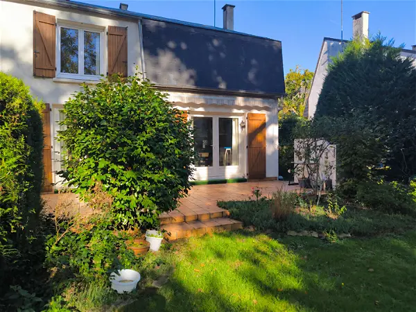 Maison à vendre - MONTLOUIS SUR LOIRE, 5 pièces