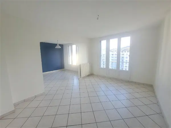 Location appartement 4 pièces - 68.33m² à Échirolles (38130)