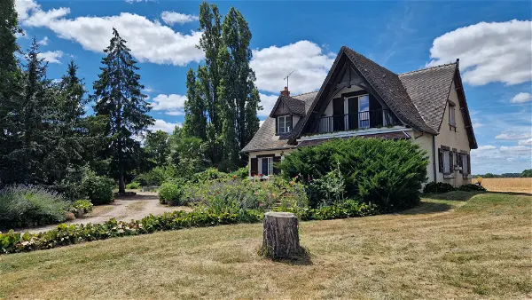 Maison à vendre - SAINT BRANCHS, 7 pièces