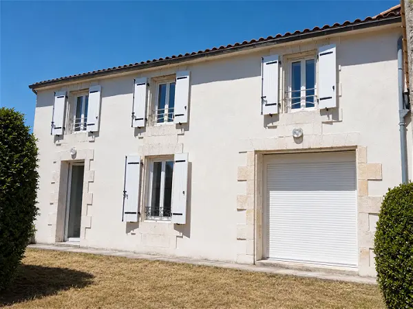 Location maison 5 pièces - 108.02m² à Migre (17330)