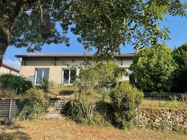 Maison à vendre - VIVONNE, 8 pièces