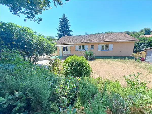 Maison à vendre - L ISLE D ABEAU, 4 pièces