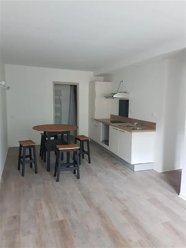Location appartement 2 pièces - 39.83m² à Foix (09000)