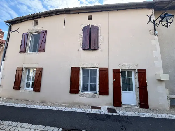 Maison à vendre - USSON DU POITOU, 5 pièces