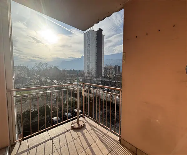 Appartement à vendre - ECHIROLLES, 4 pièces