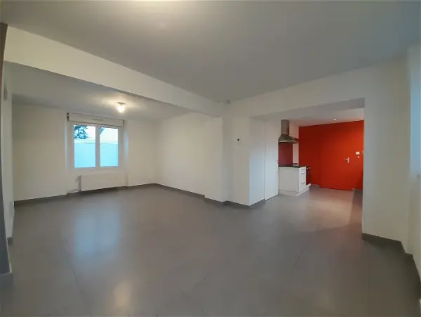 Maison à louer - ST SEBASTIEN SUR LOIRE, 4 pièces