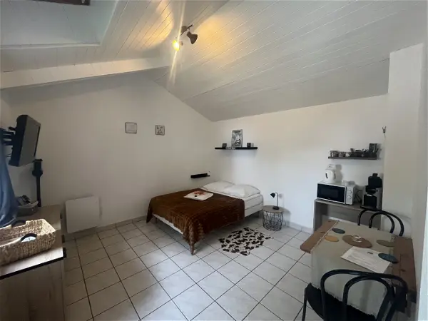 Maison à louer - SULNIAC, 1 pièce
