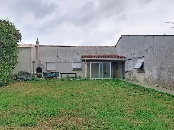 Achat maison 6 pièces - 116m² à Targon (33760)