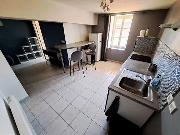 Appartement à vendre - BEAUREPAIRE, 3 pièces