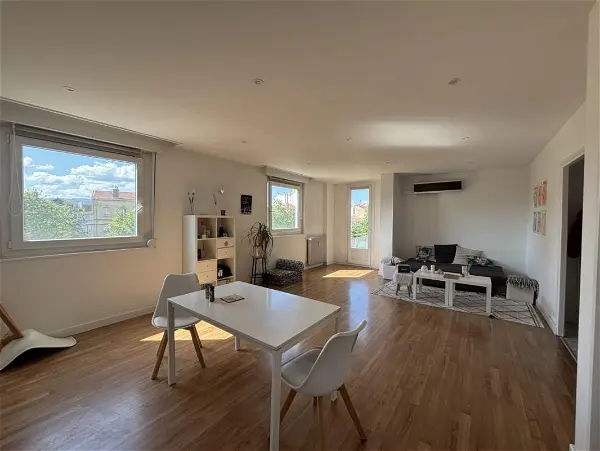 Appartement à louer - Valence, 3 pièces