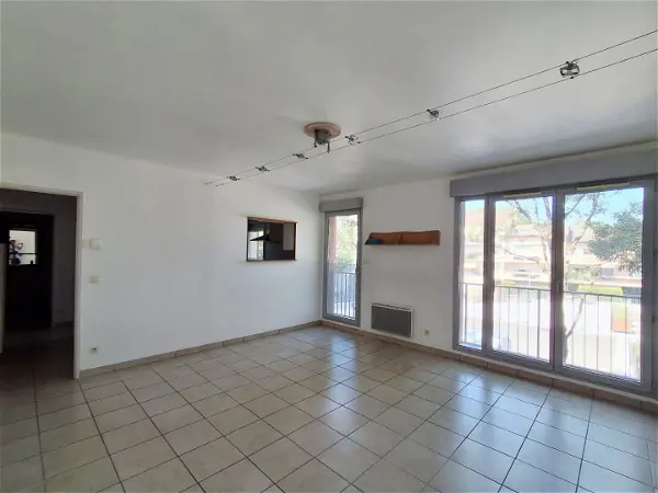 Location appartement 2 pièces - 50m² à Collonges-au-mont-d'or (69660)