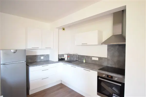 Appartement à louer - SIX FOURS LES PLAGES, 2 pièces