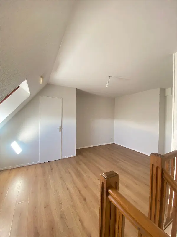 Location appartement 1 pièce - 34.72m² à Dijon (21000)
