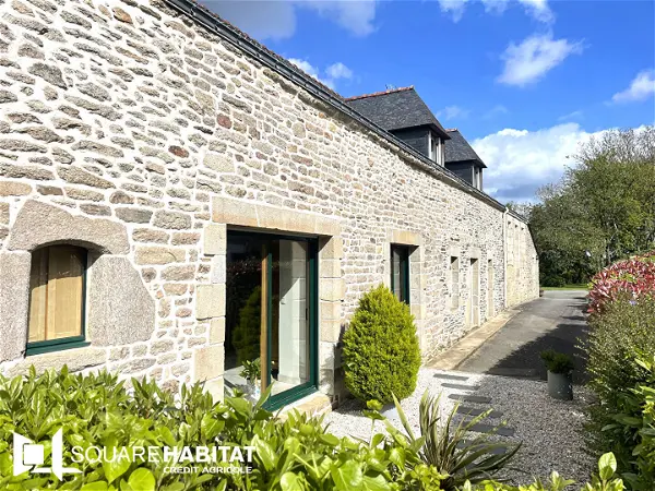 Achat maison 8 pièces - 209.5m² à Elven (56250)