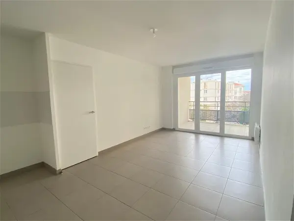 Appartement à louer - MARSEILLE, 2 pièces