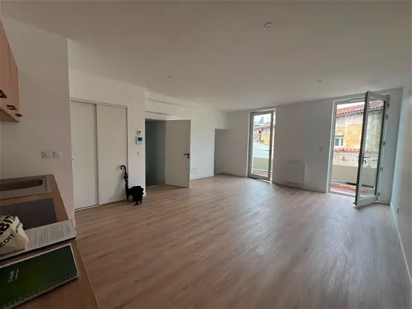 Location appartement 2 pièces - 43.43m² à Niort (79000)