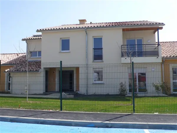Location appartement 2 pièces - 37.8m² à Pins justaret (31860)
