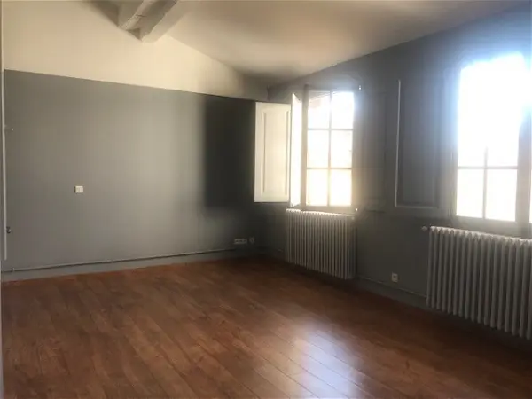 Appartement à louer - ARLES, 2 pièces