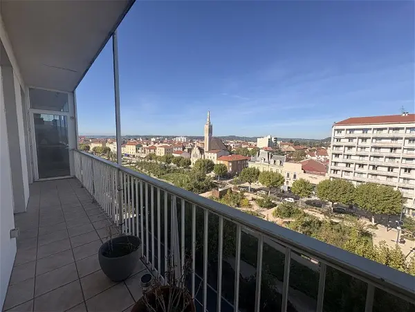 Appartement à louer - Romans-sur-Isère, 3 pièces