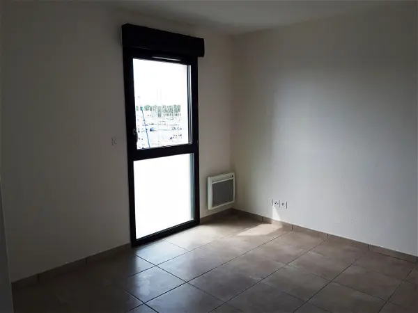 Location appartement 2 pièces - 43.85m² à Canet plage (66140)