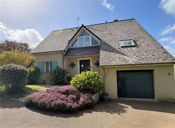 Achat maison 8 pièces - 155m² à Saint berthevin (53940)