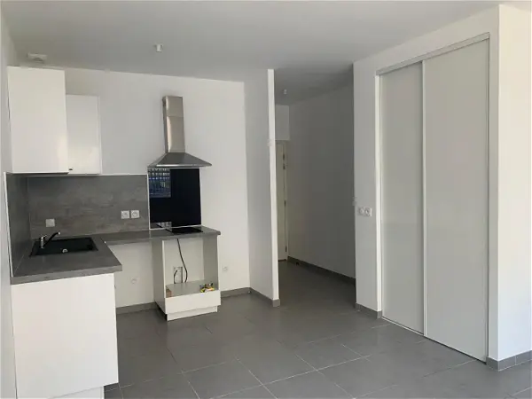 Appartement à louer - MARSEILLE, 1 pièce